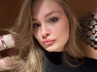 Webcam sex with Daryleldon