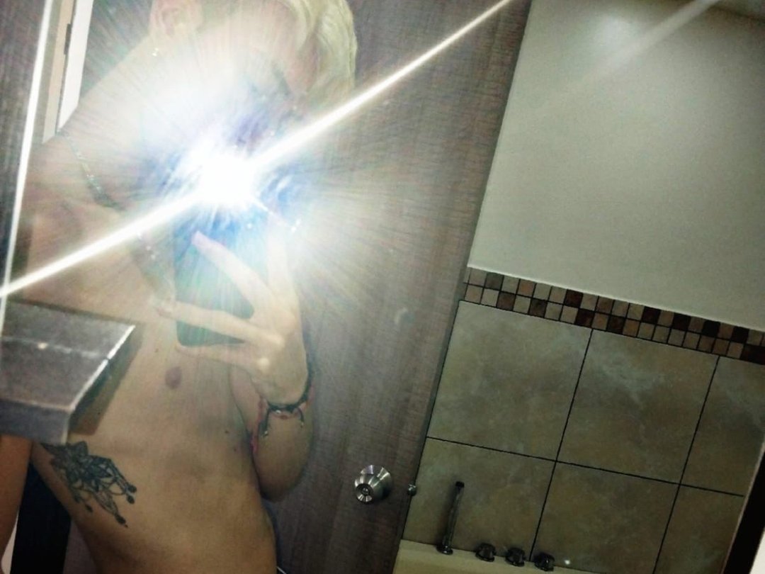 Davidjhonson' profilo - Immagine n°1