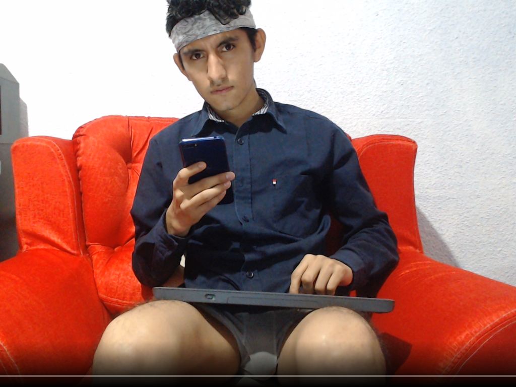 DavisLewis's profile - Image n°2