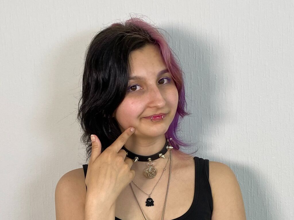 Dawnhatt's profile - Image n°0