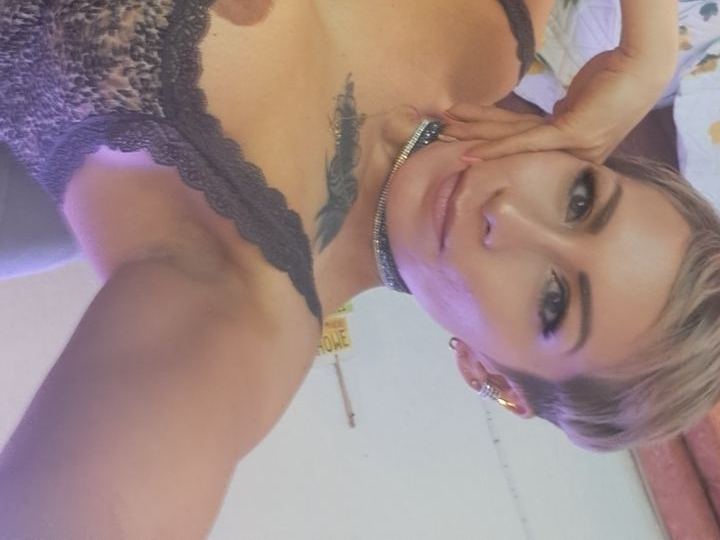 Dayaxhot's profile - Image n°4