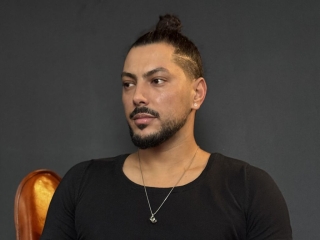 Webcam sex con Deanthorn