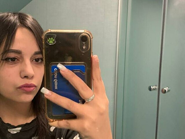Dearlily's profile - Image n°0