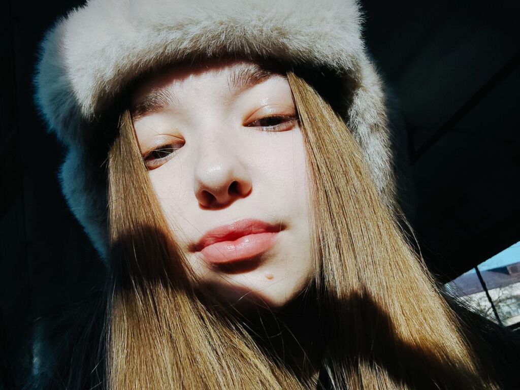 Debbiehowell's profile - Image n°0