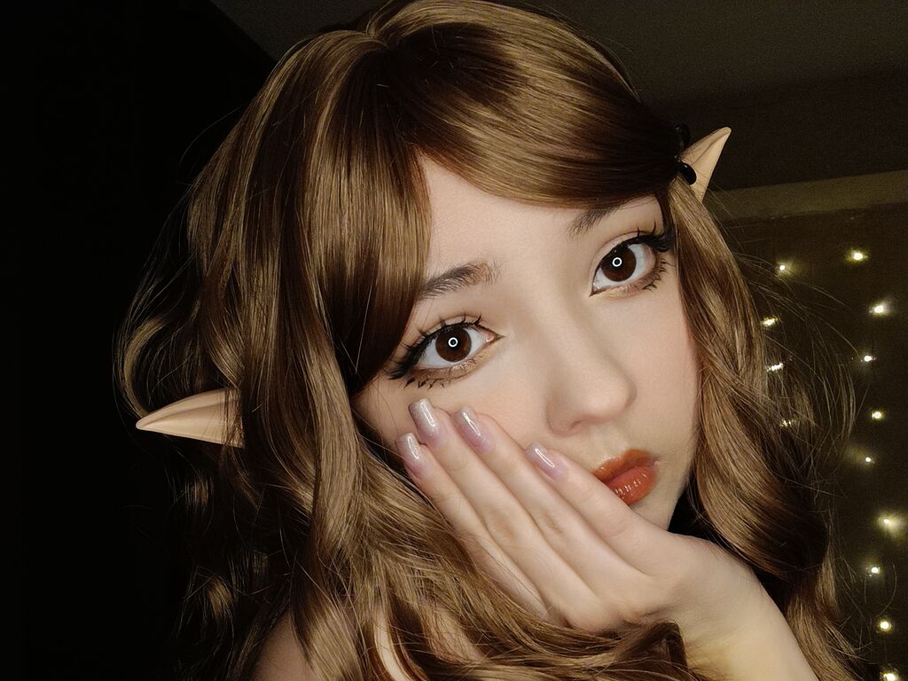 Deboracarey's profile - Image n°0