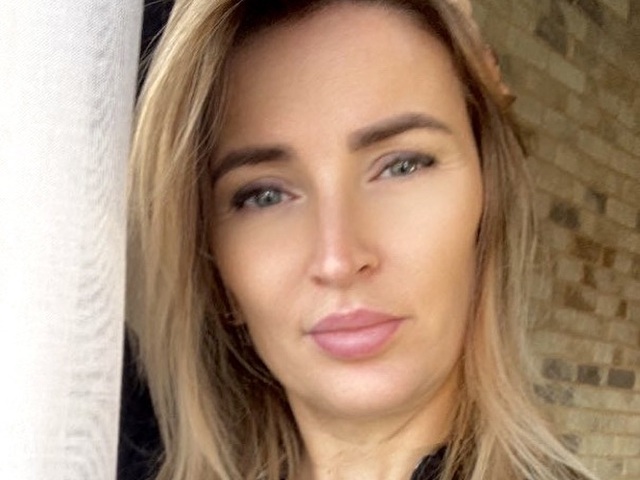 Debramature's profile - Image n°1