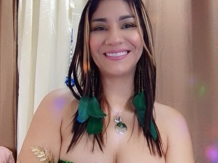 Deliahot's profile - Image n°0