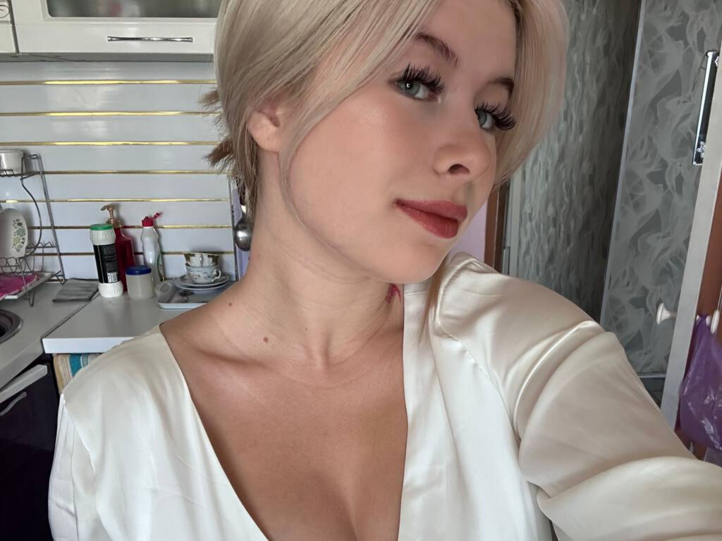 Delindaserano's profile - Image n°0