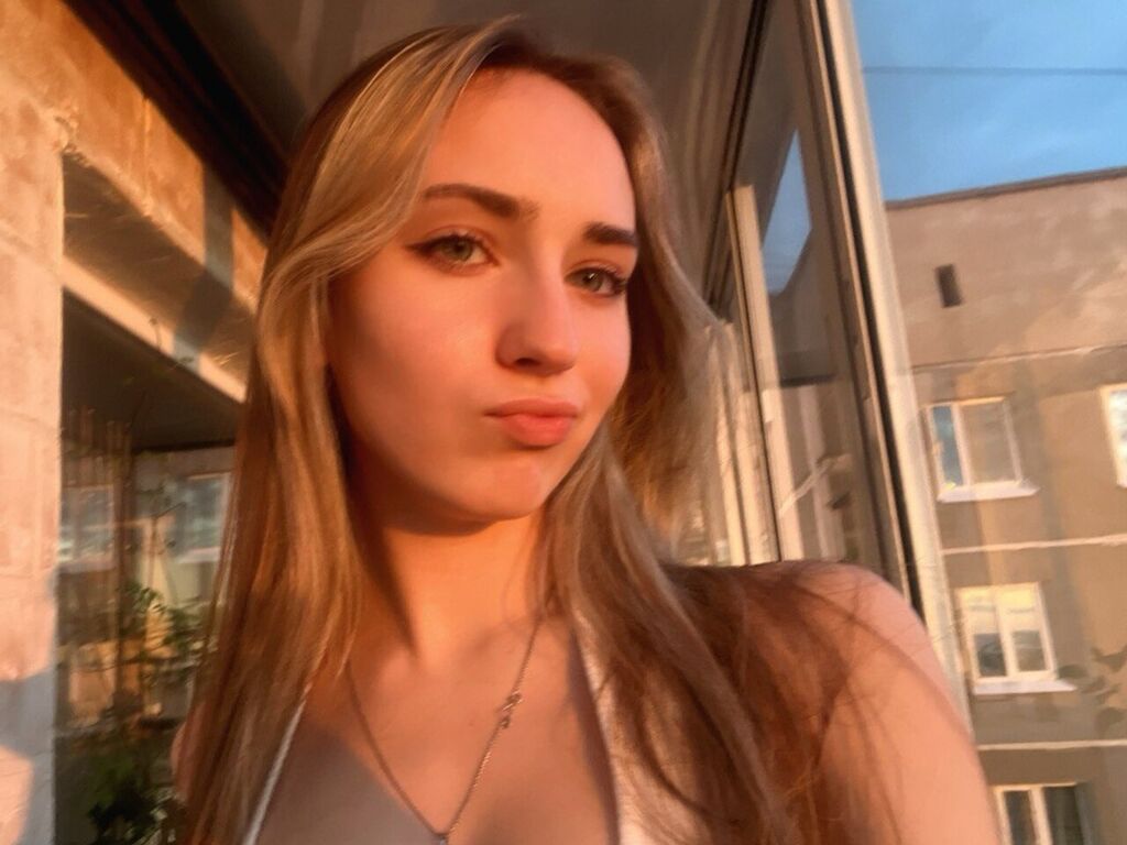 Delorisahaus's profile - Image n°1