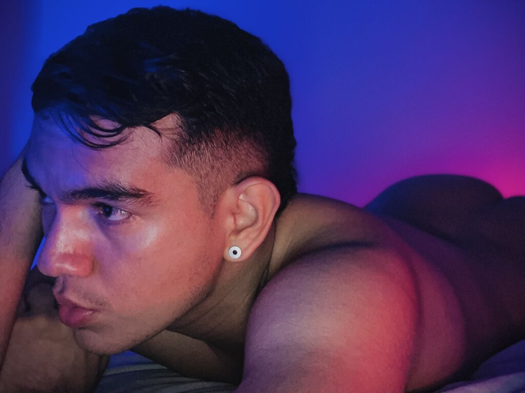 Demianengel's profile - Image n°0