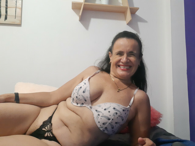 DercyCruz's profile - Image n°3