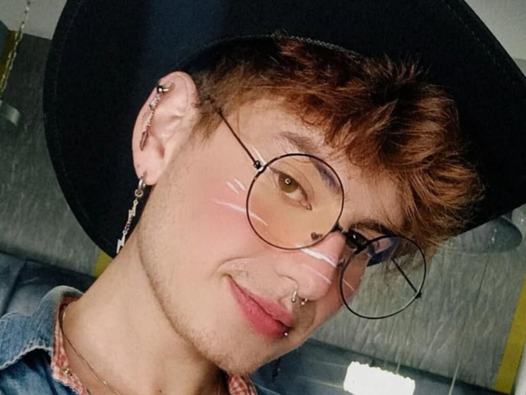 Dereckmartinz's profile - Image n°2