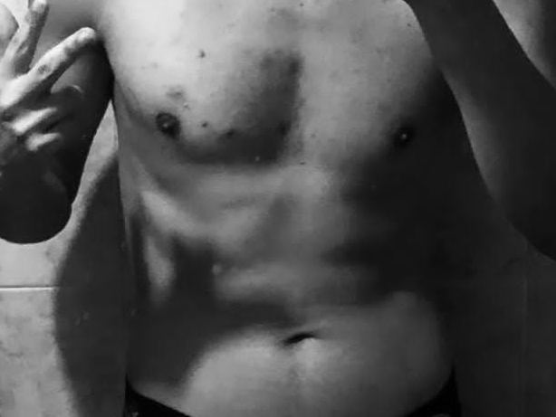 Derek021's profile - Image n°0