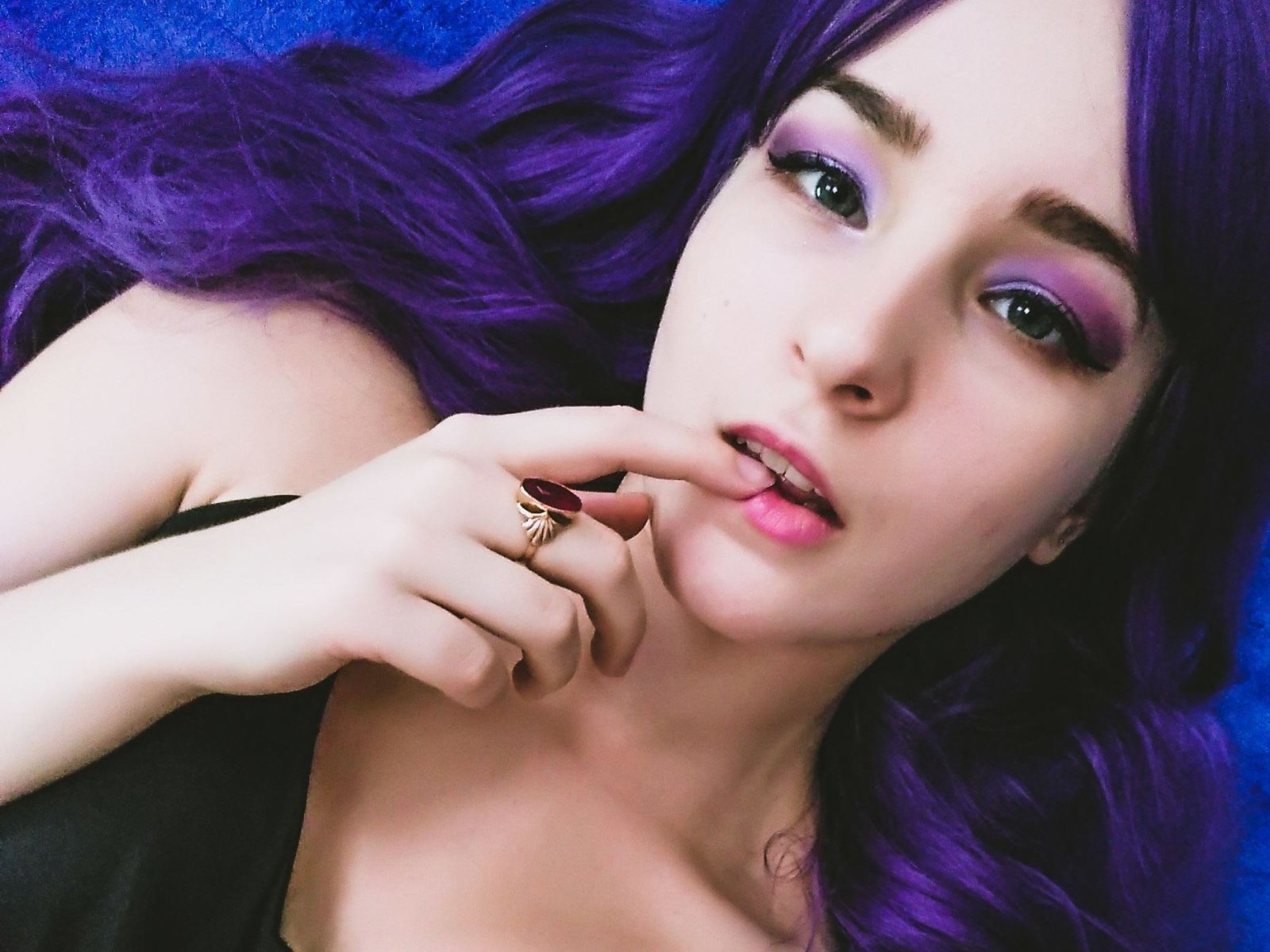 Devilrosetoo's profile - Image n°0
