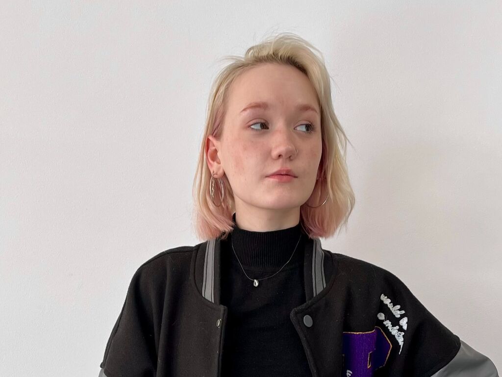 Devonafulford's profile - Image n°0