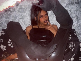 Sexo por webcam con Dianaguzman