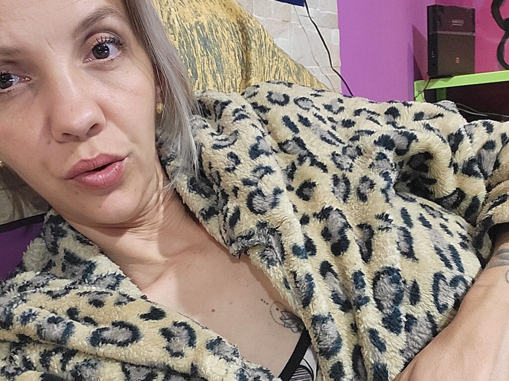 Diandramia's profile - Image n°0
