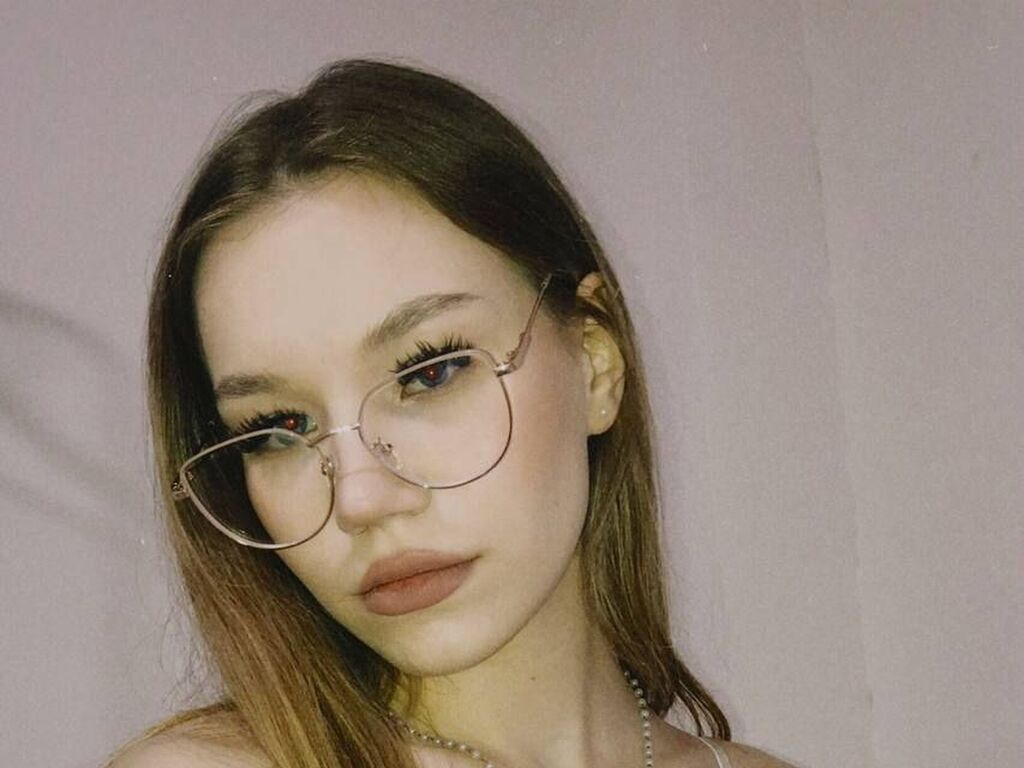 Dierahartford's profile - Image n°0