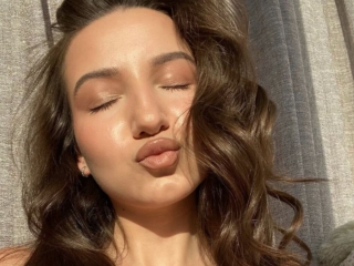 Profil de Dinasweeny