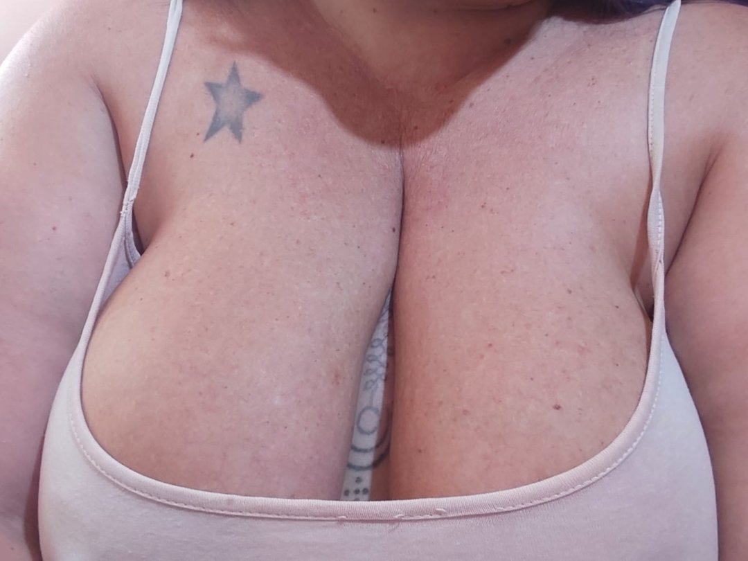 Perfil con Diosacurvy - Imagen  n°0