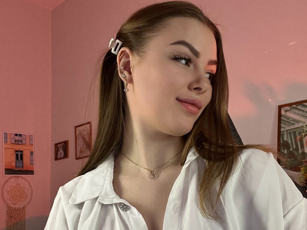 Dishalaran's profile - Image n°1