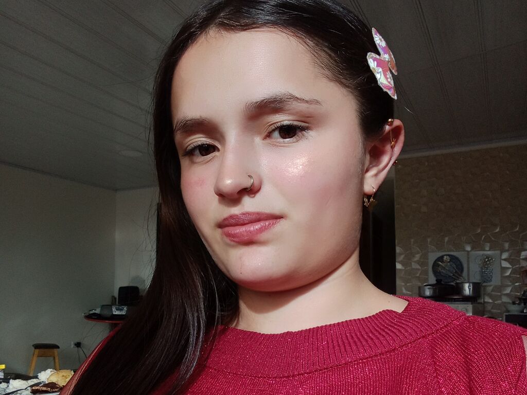 Divanyariza's profile - Image n°0