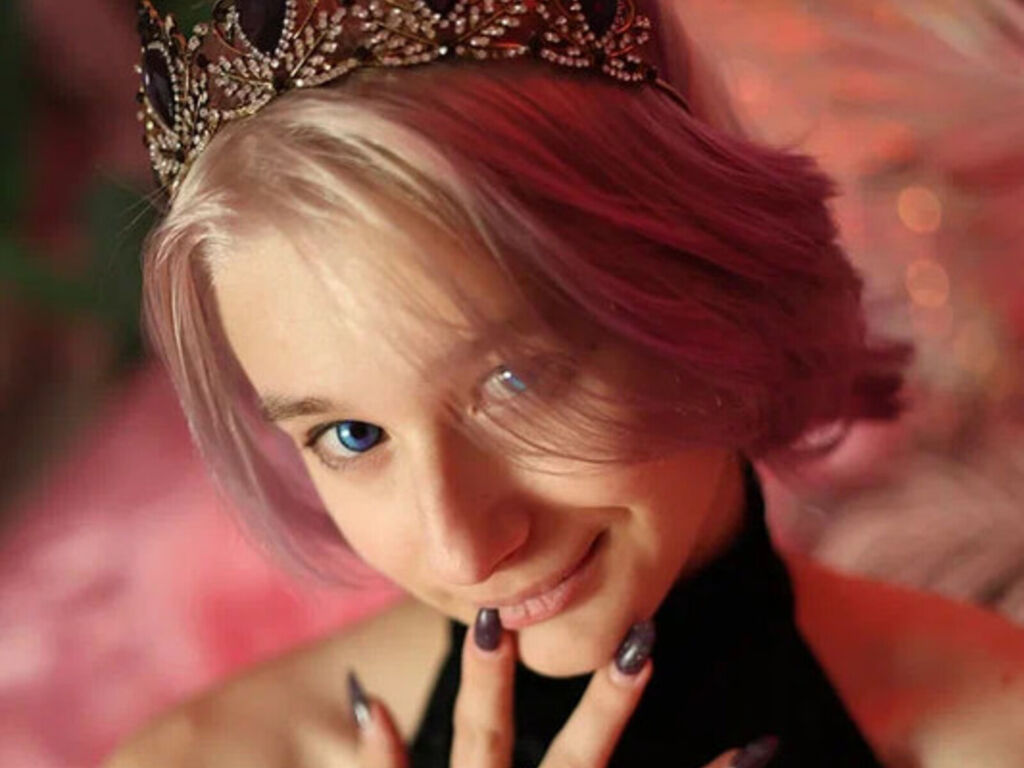 Profil de Divinesolana - Photo n°1