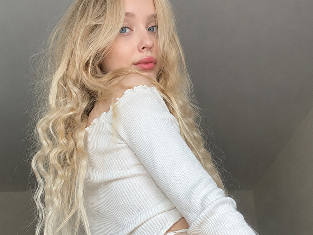 Profil de DollDiana - Photo n°1