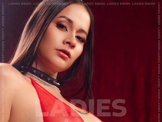 Sexo por webcam con Dolldolly