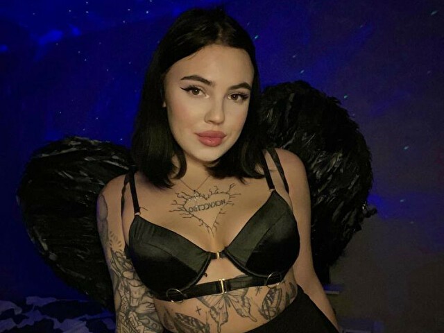 Demihot's profile - Image n°4
