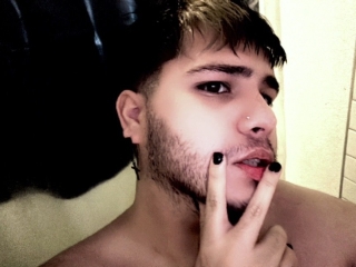 Sexo por webcam con Domdon69