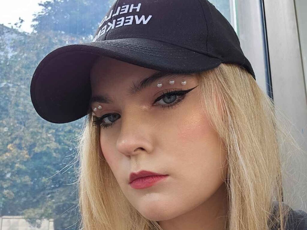 Dominobride's profile - Image n°0