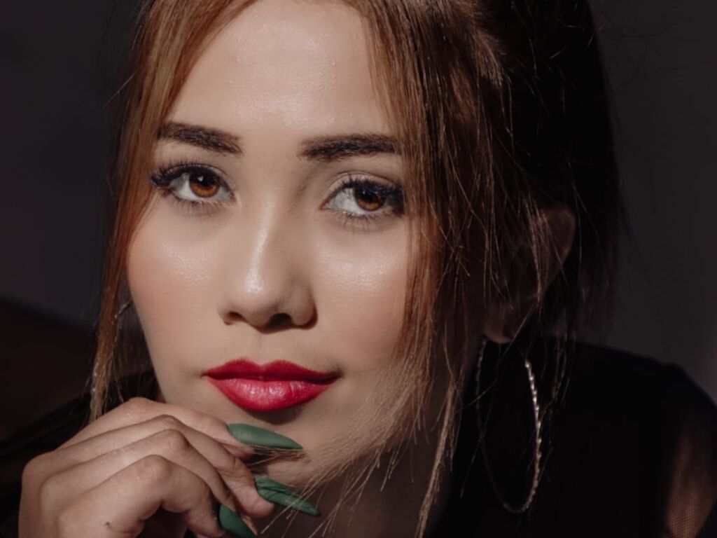 Donahille's profiel - Afbeelding n°1