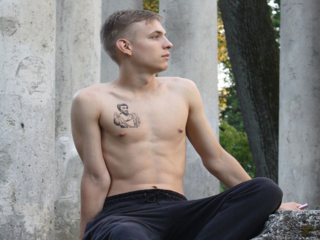Donjuany's profile - Image n°0