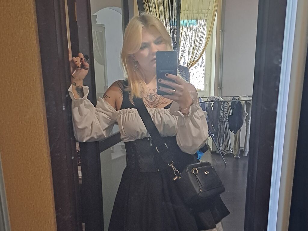Doragreeni's profile - Image n°0