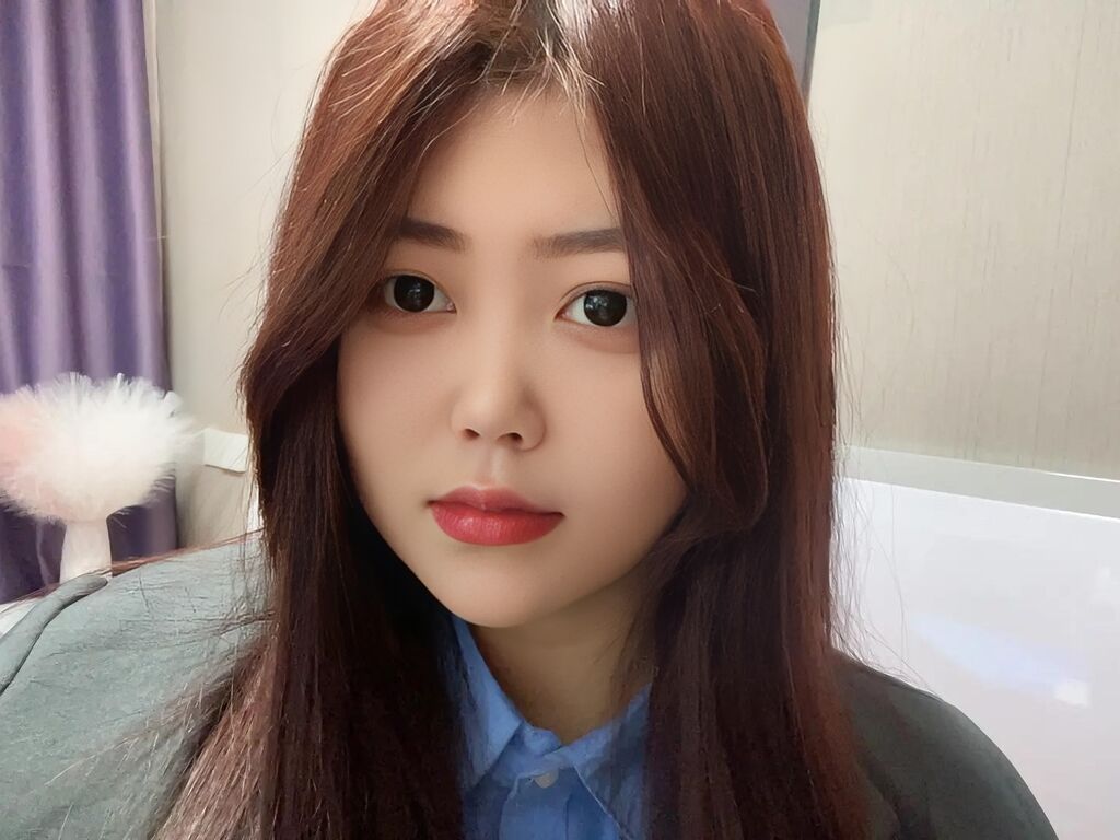 Dorahill's profile - Image n°0