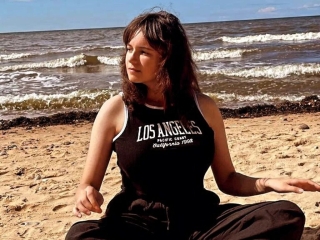 Sexo por webcam con Dorathychianese