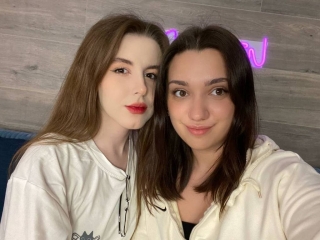 Dorettaandthea's Sexcam