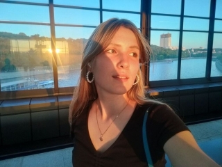 Webcam sex met Dorettaferrett