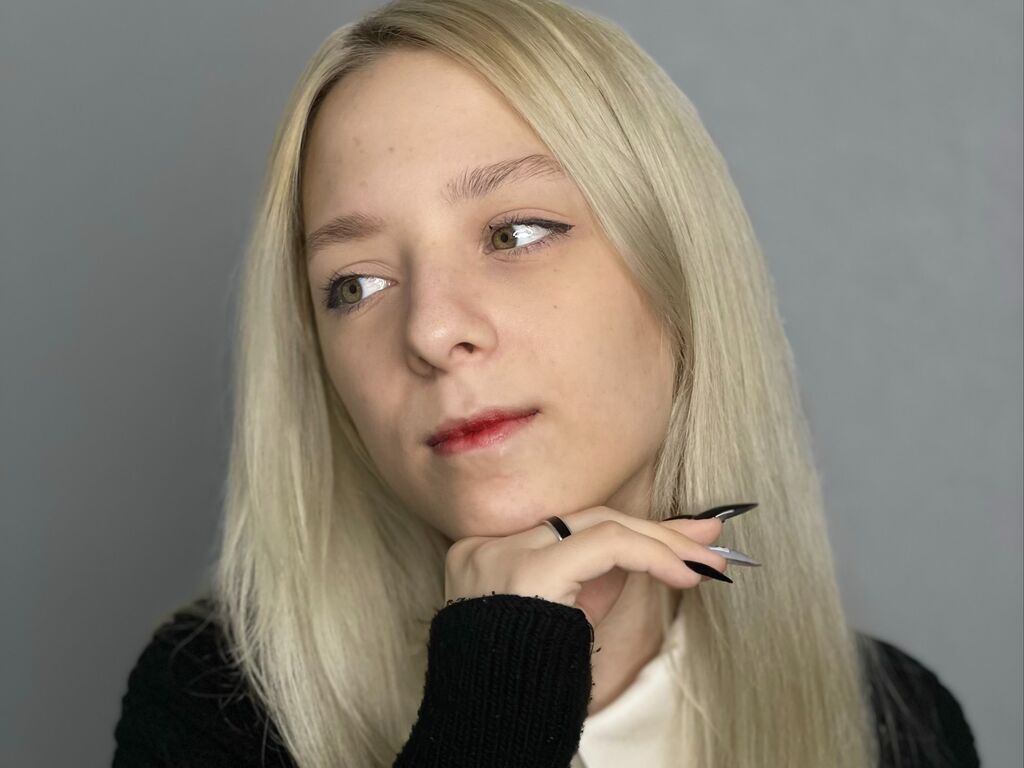 Dorishathaway's profile - Image n°0