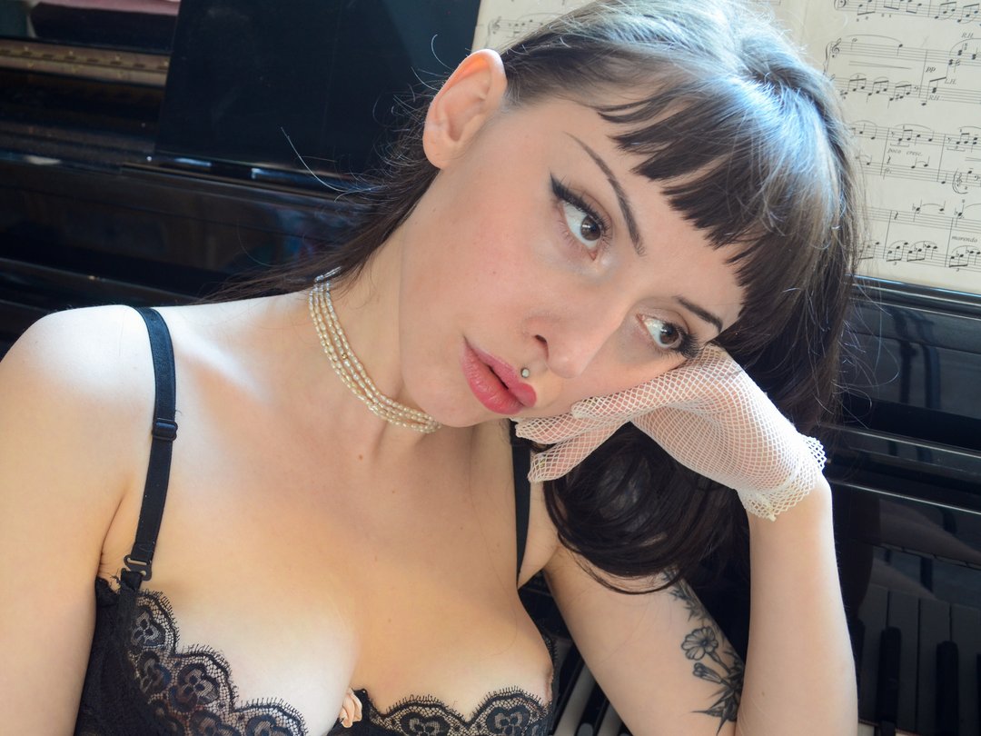 Dovesdiary's profile - Image n°1