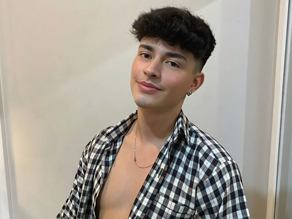 Drakecollinss's profile - Image n°3