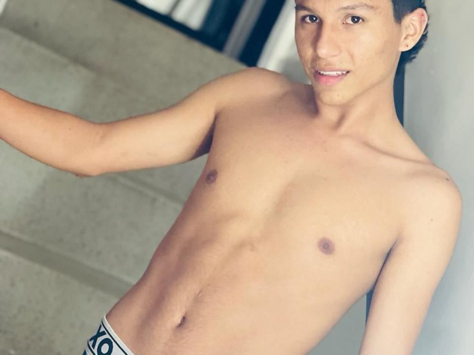 Dustinvan69's profile - Image n°2