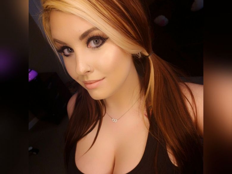 Perfil con Ellie_Conrad - Imagen  n°5