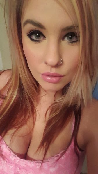 Perfil con Ellie_Conrad - Imagen  n°23