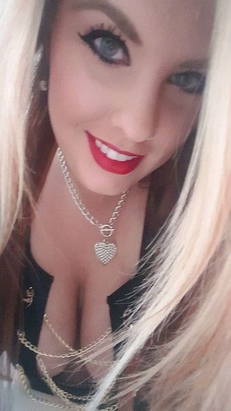 Perfil con Ellie_Conrad - Imagen  n°16