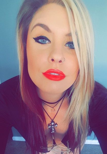 Perfil con Ellie_Conrad - Imagen  n°10