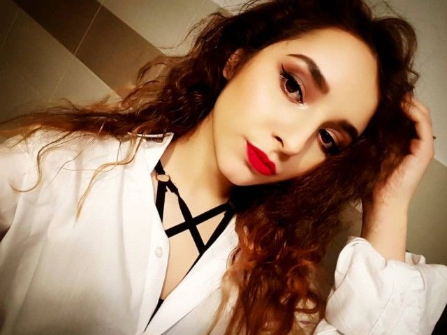 EmaTaylor's profile - Image n°0