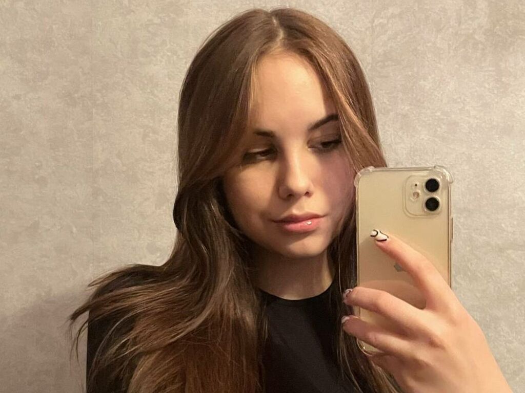 Earleneacey's profile - Image n°2