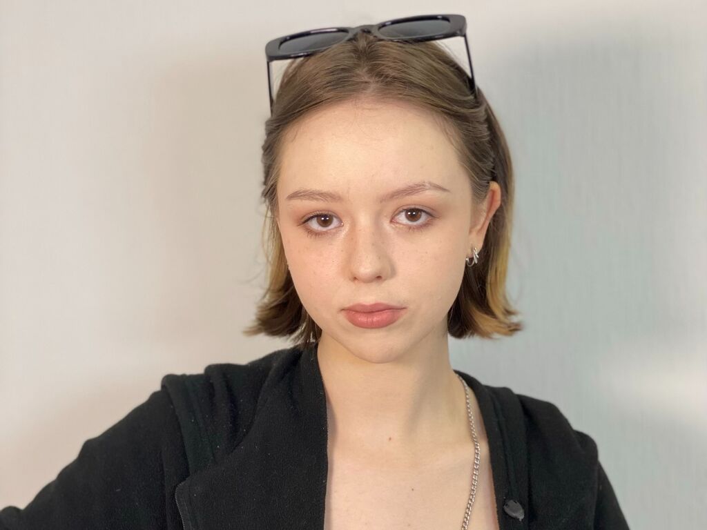 Earlenedainty's profile - Image n°0